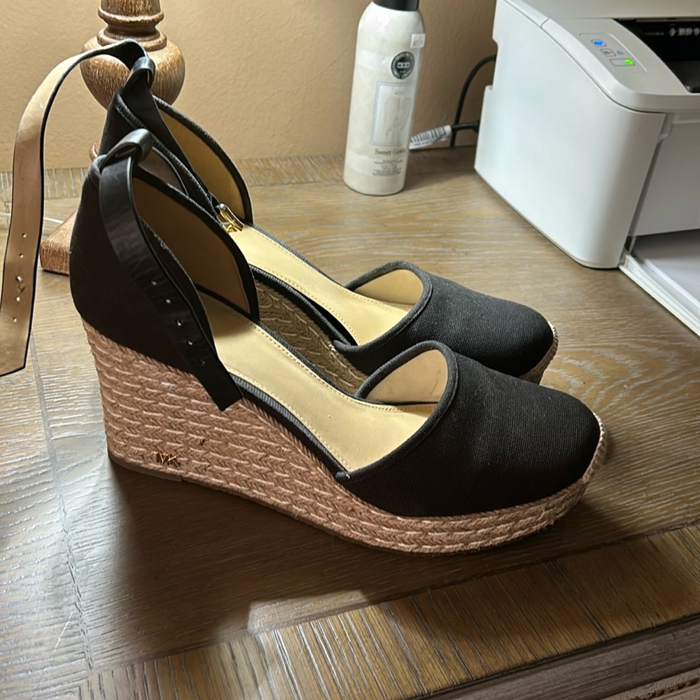 Ladies Michael Kors wedges